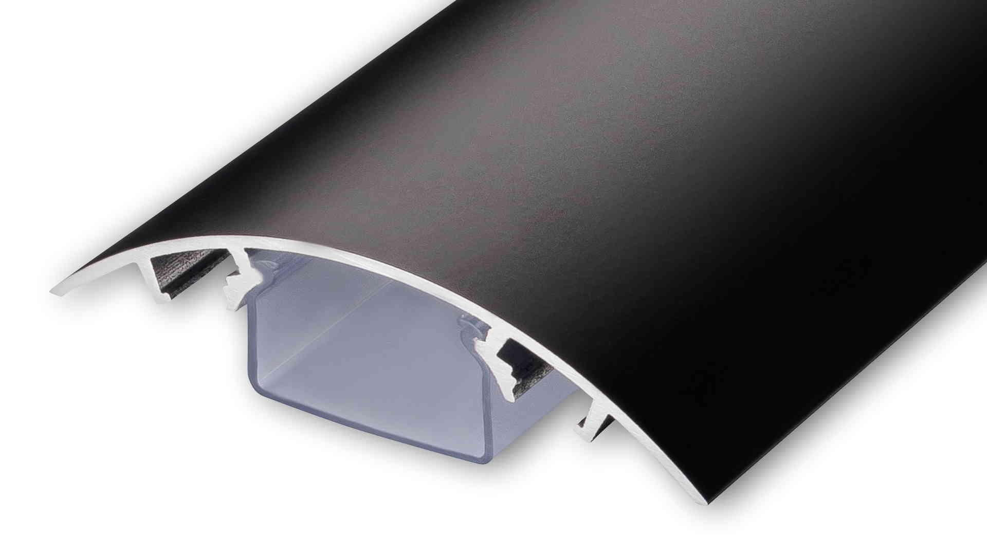 Der 80mm Kabelkanal aus Aluminium in Schwarz matt RAL9005 lackiert