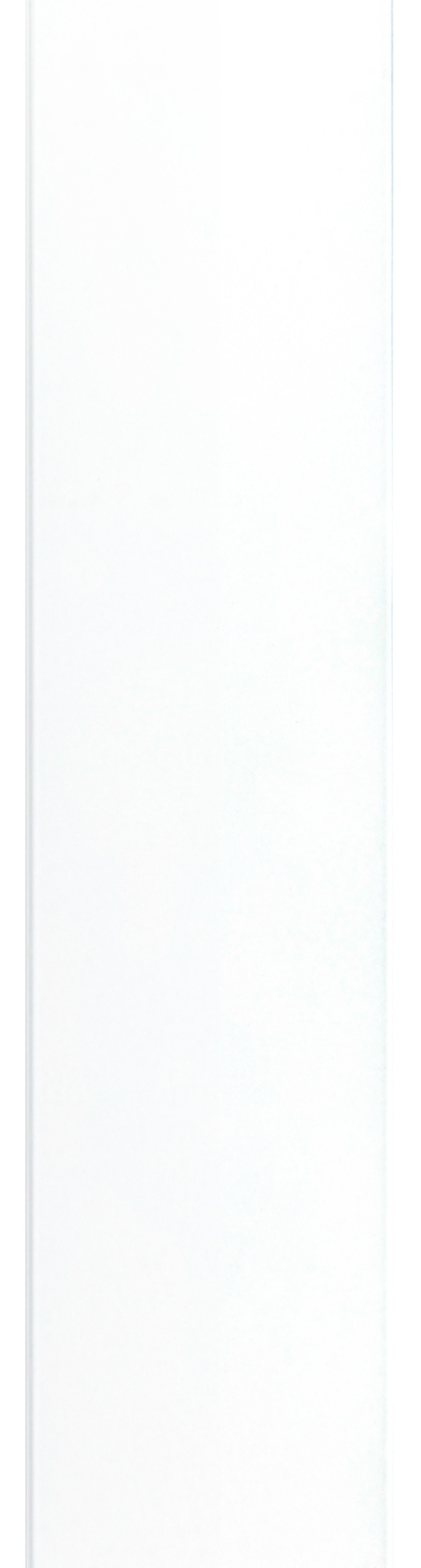 Deutliche Ansicht unserer Farbe Weiss glänzend RAL9003